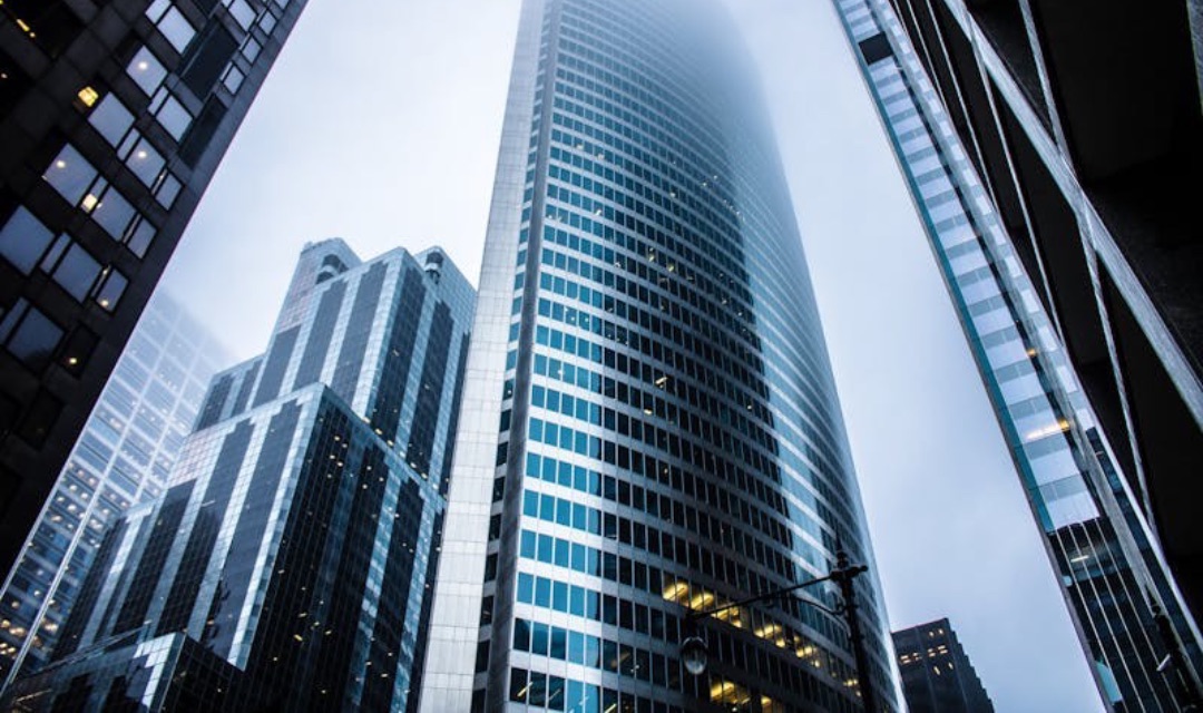 华为云发布新型工业互联网平台参考架构